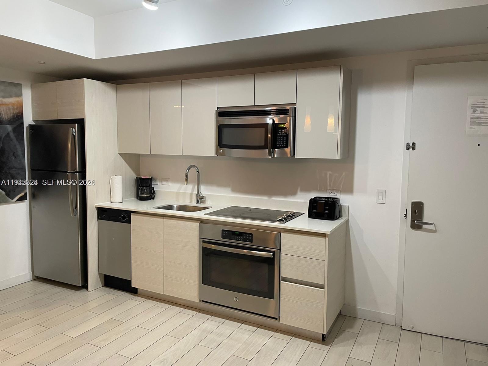 2602 E Hallandale Beach Boulevard R2508 — photo 7
