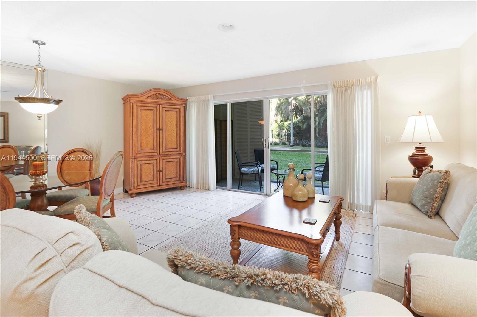 1425 Atlantic Shores Boulevard 110, Hallandale Beach, FL 33009 photo 3
