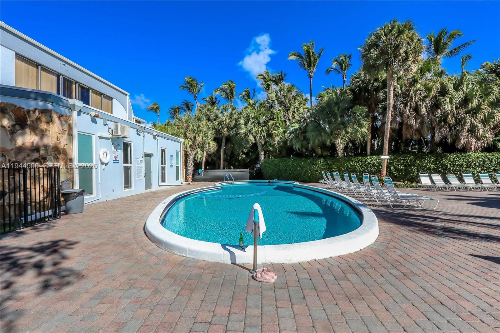 1425 Atlantic Shores Boulevard 110, Hallandale Beach, FL 33009 photo 30