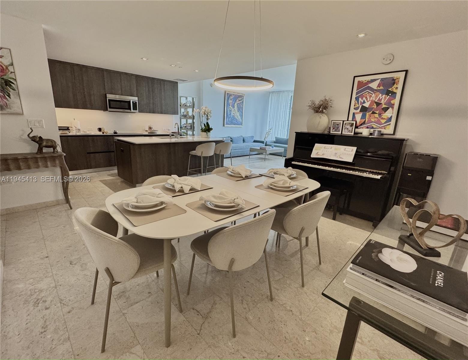68 SE 6th Street 903, Miami, FL 33131