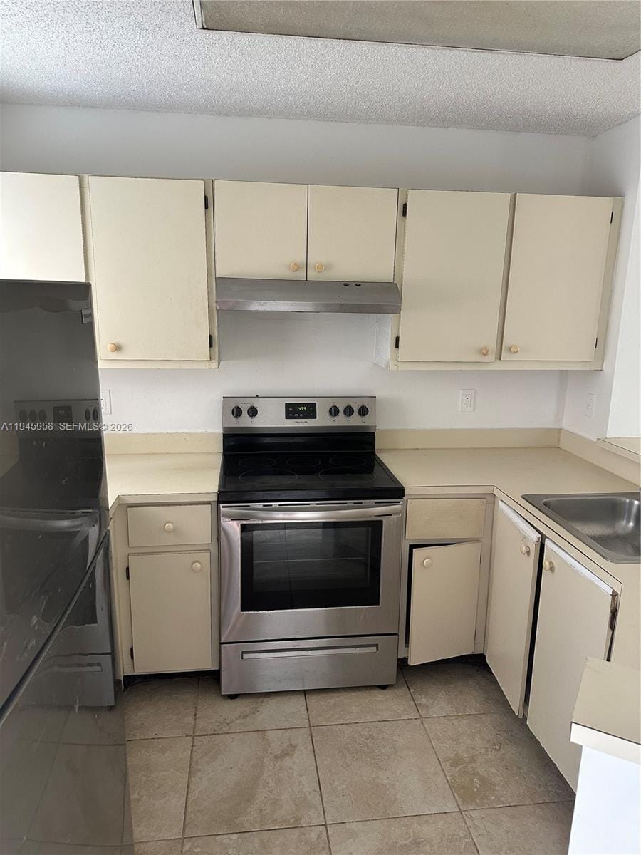 8730 N Sherman Circle 308 — photo 5