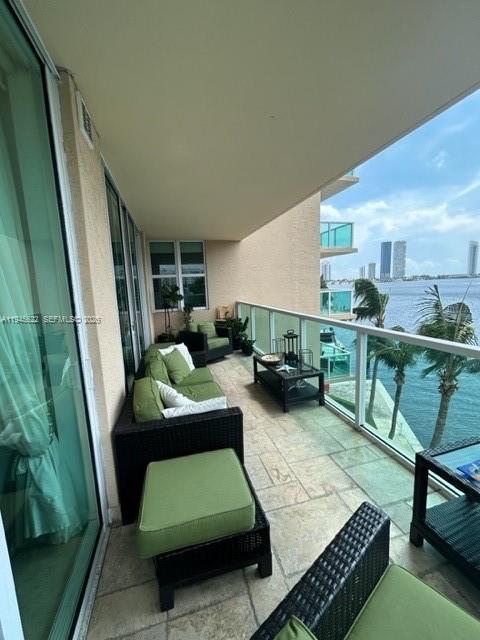 3330 NE 190 Street 415, Aventura, FL 33180, Aventura