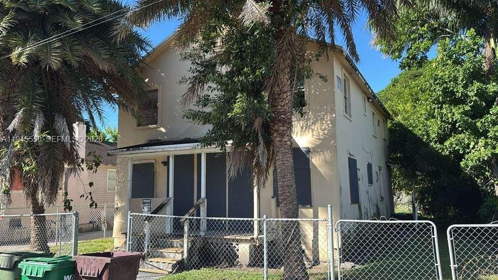 263 Carissa Drive — photo 3