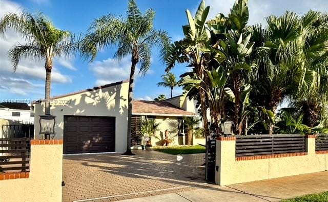2725 SW 102nd Avenue, Miami, FL 33165