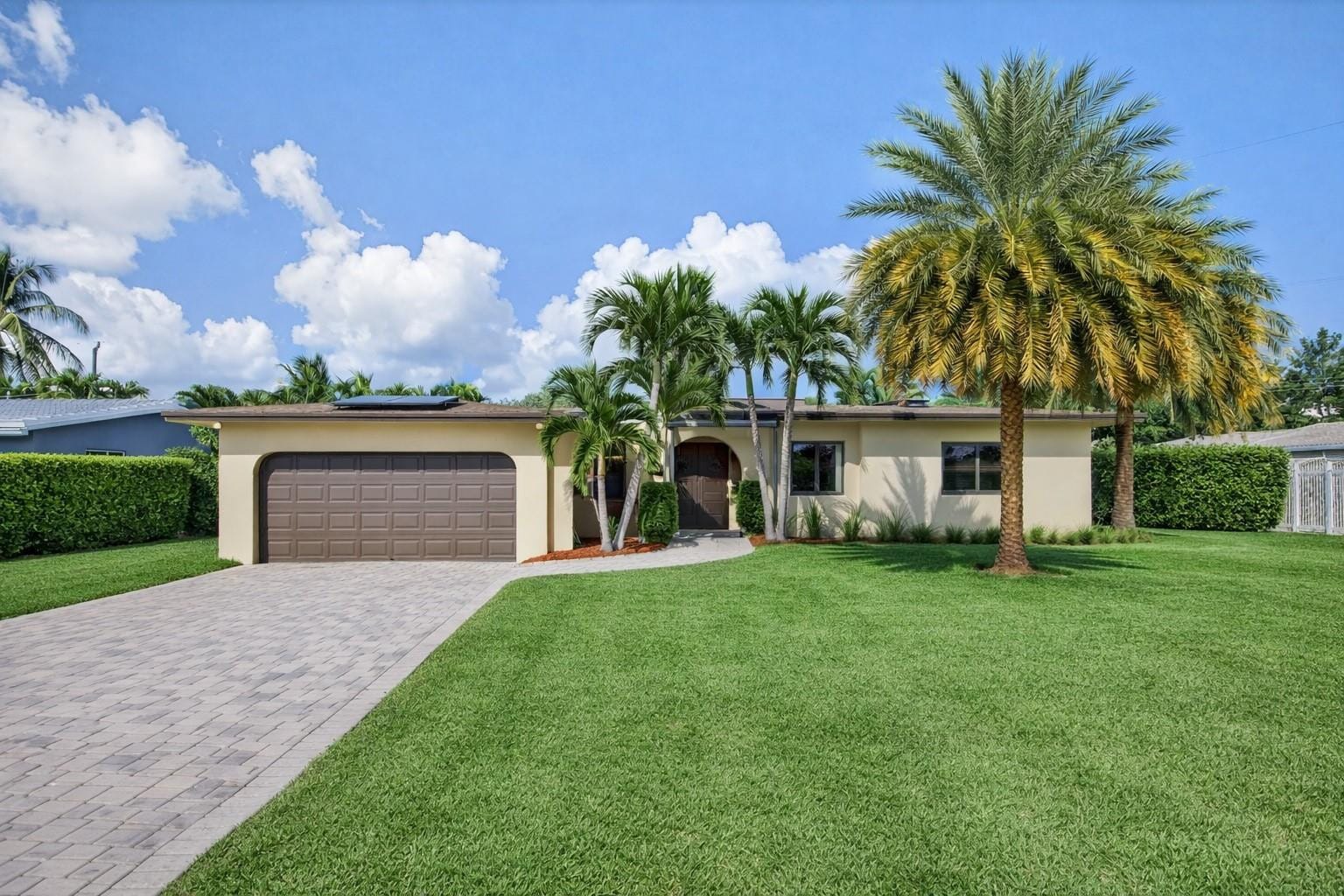 301 SE 8th Court, Pompano Beach, FL 33060