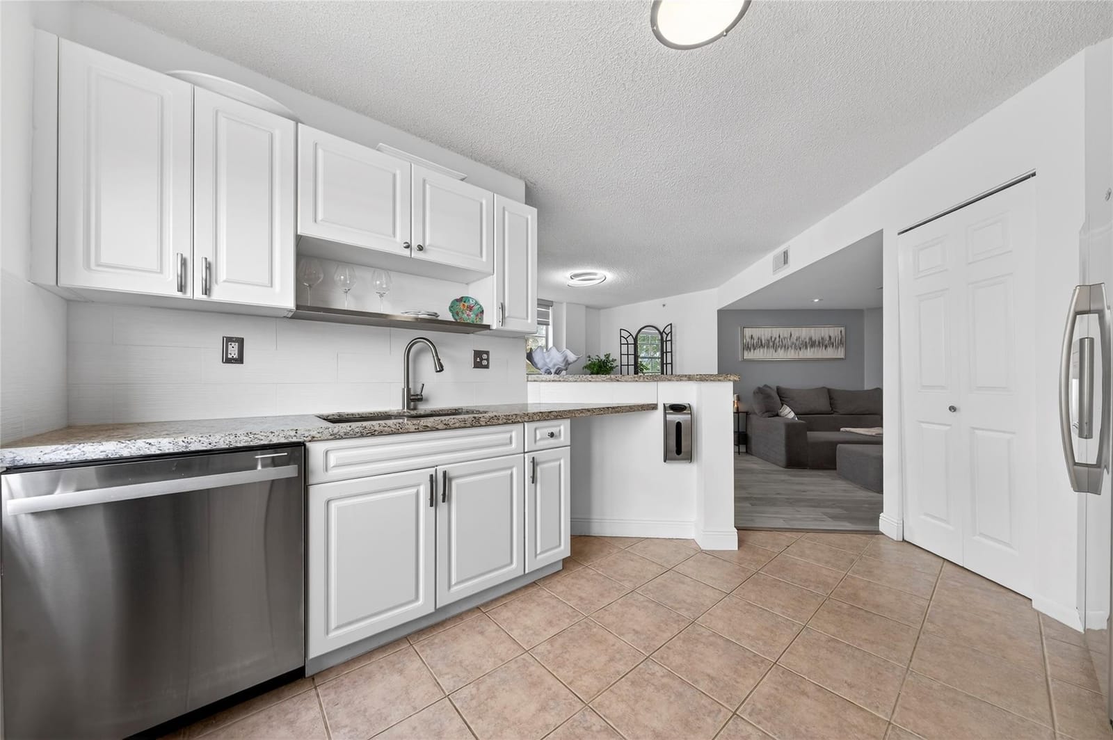 520 SE 5th Avenue 2404 — photo 12