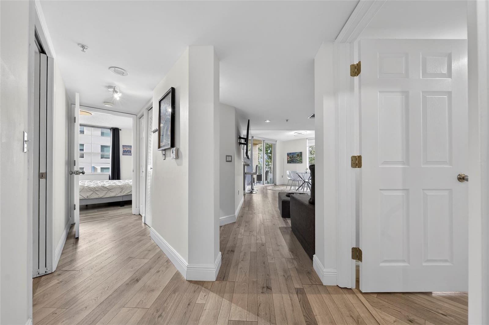 520 SE 5th Avenue 2404, Fort Lauderdale, FL 33301 photo 14