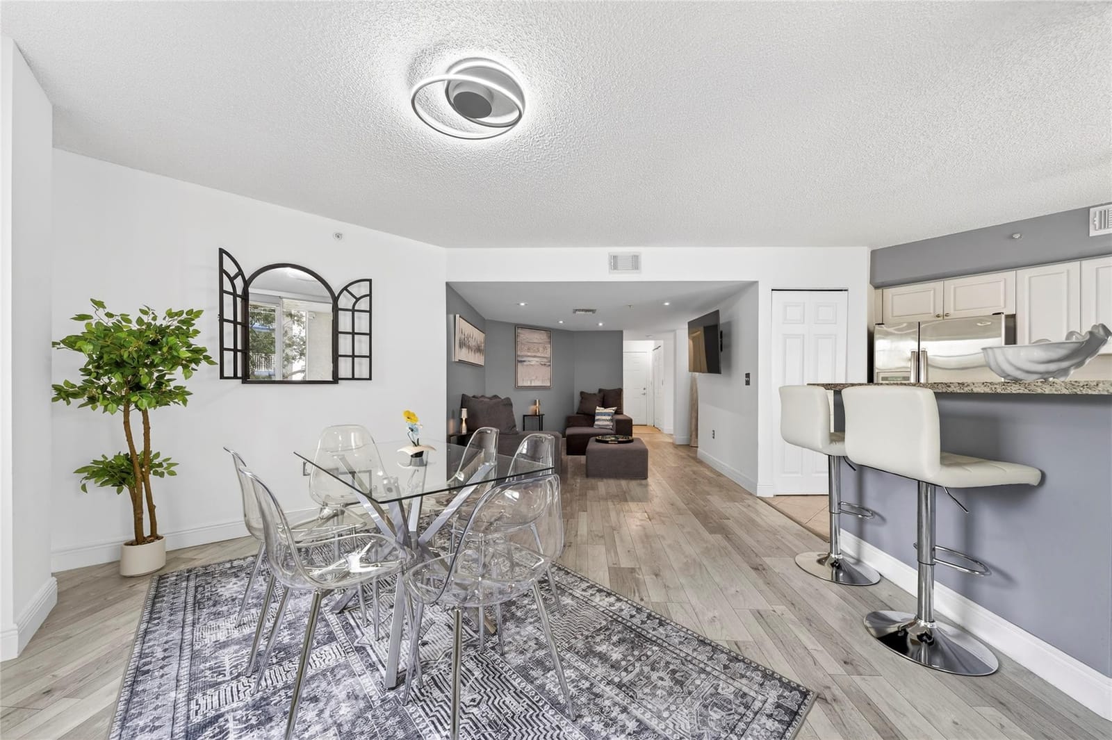 520 SE 5th Avenue 2404 — photo 5