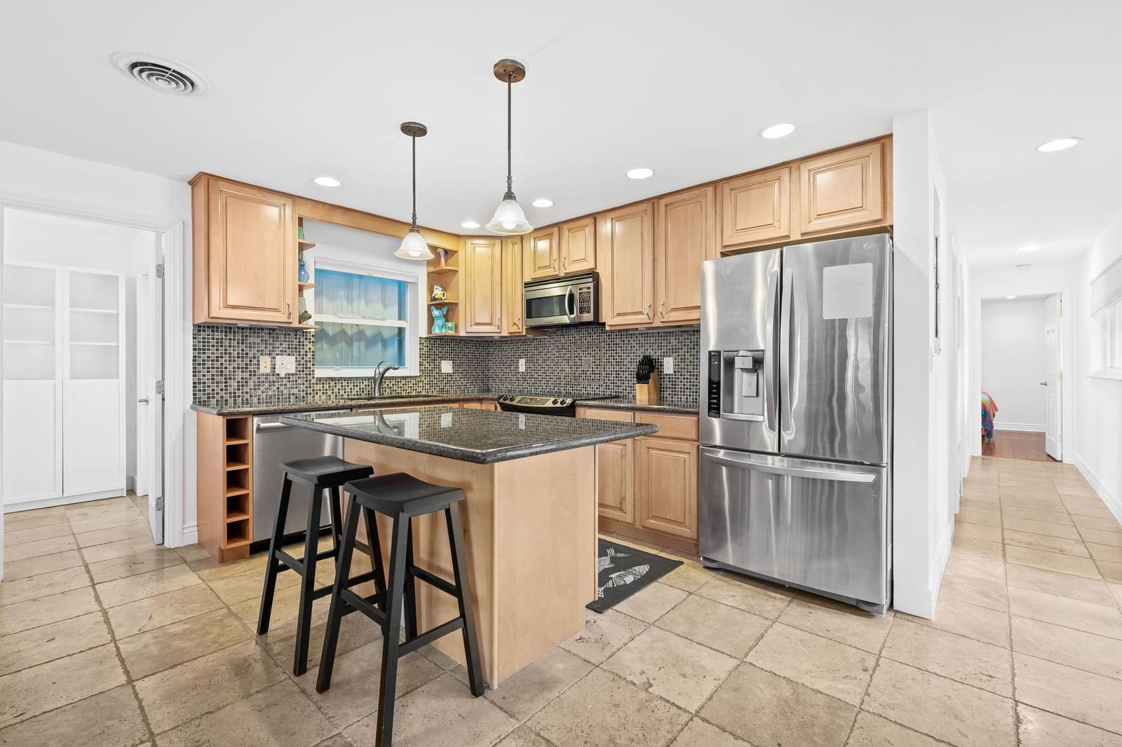 261 SW 18th Court, Pompano Beach, FL 33060 photo 6