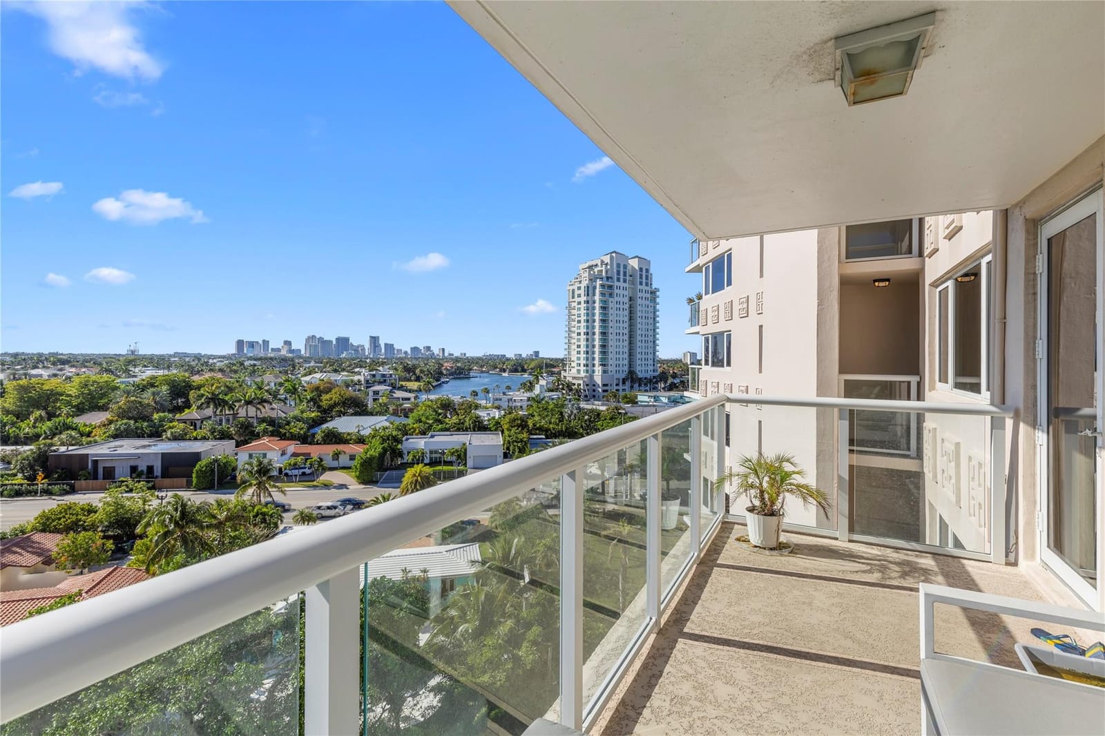 3000 Holiday Drive 904, Fort Lauderdale, FL 33316 photo 23