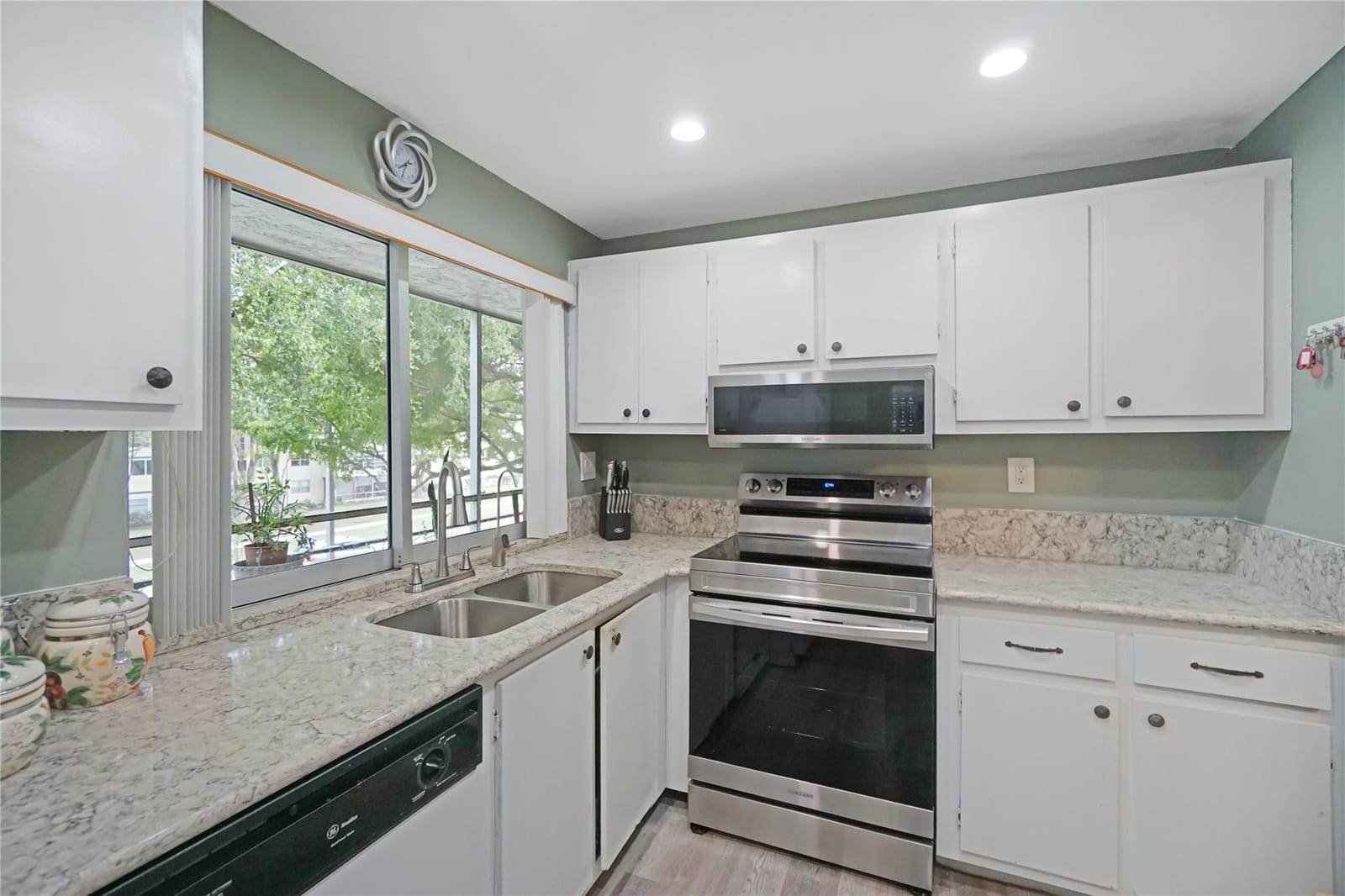 9101 Lime Bay Boulevard 308, Tamarac, FL 33321
