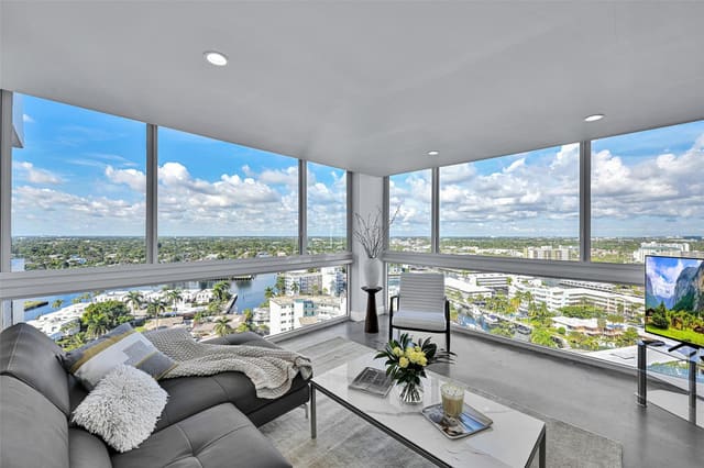 2715 N Ocean Boulevard 18e, Fort Lauderdale, FL 33308