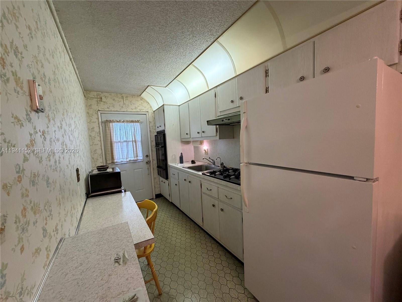 165 NE 203rd Terrace 30, Miami Gardens, FL 33179 photo 8