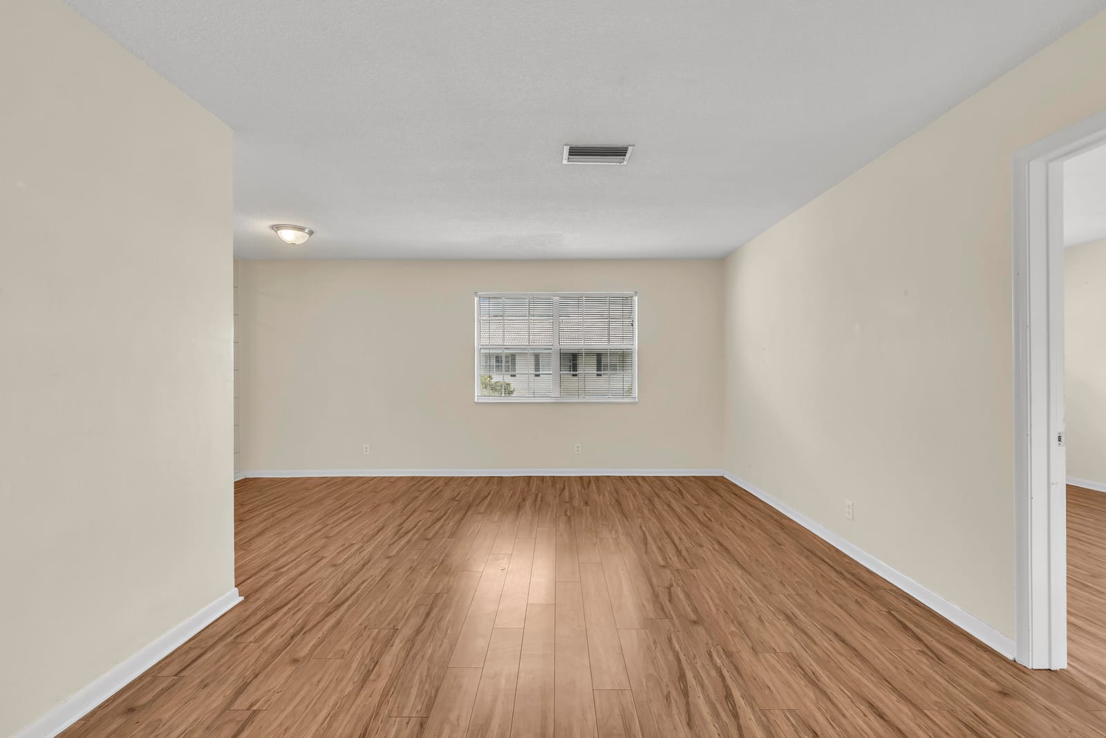 298 SW 6th Street 204 — photo 5