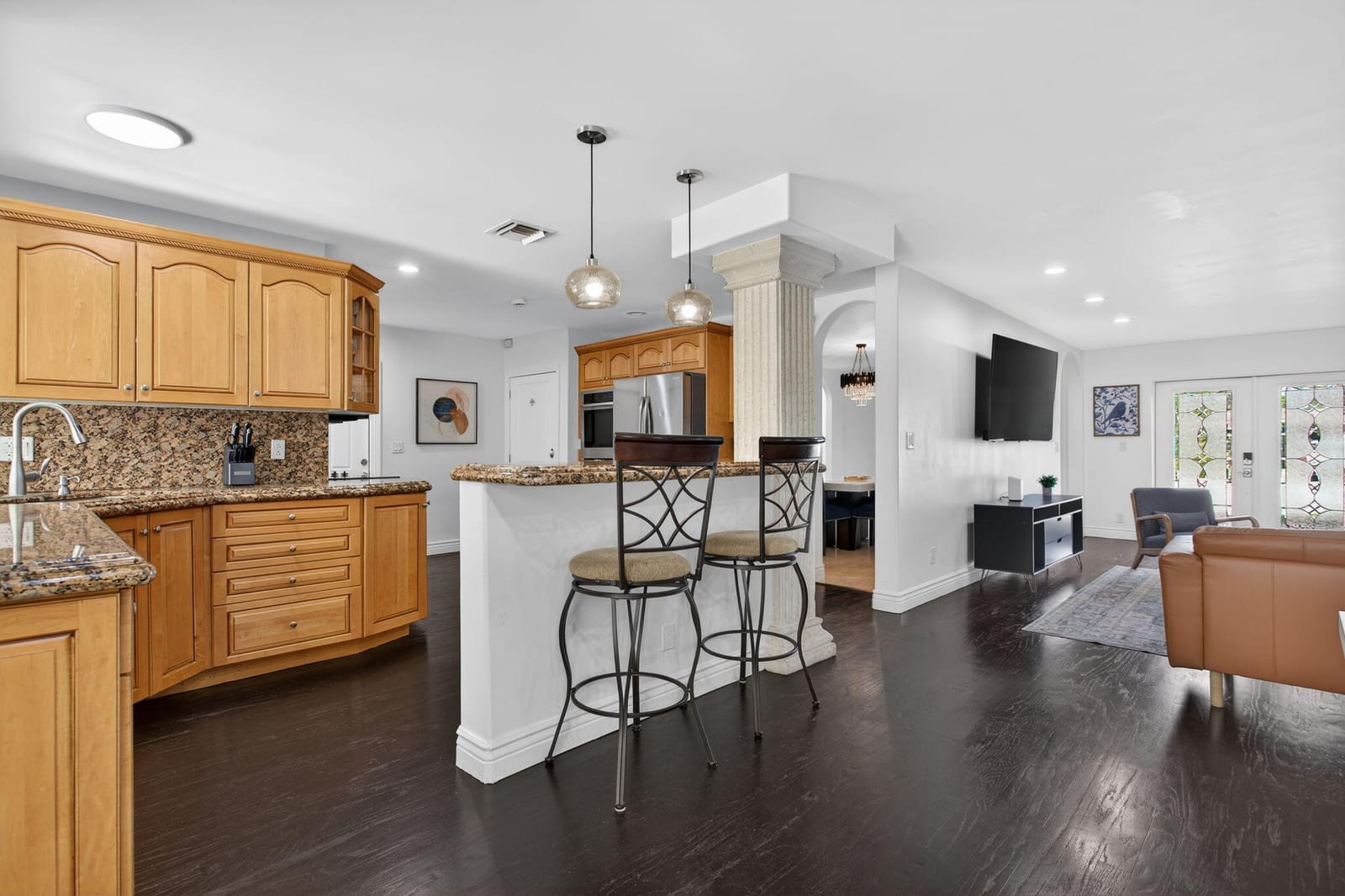 736 NE 34th Court — photo 12