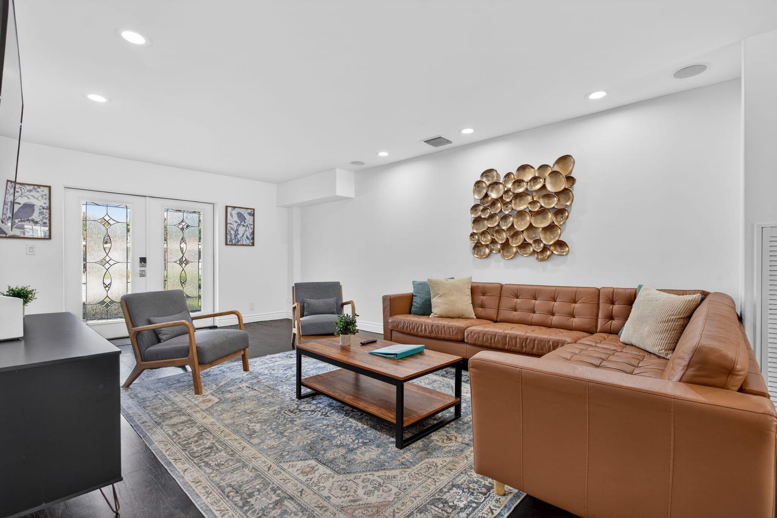 736 NE 34th Court — photo 7