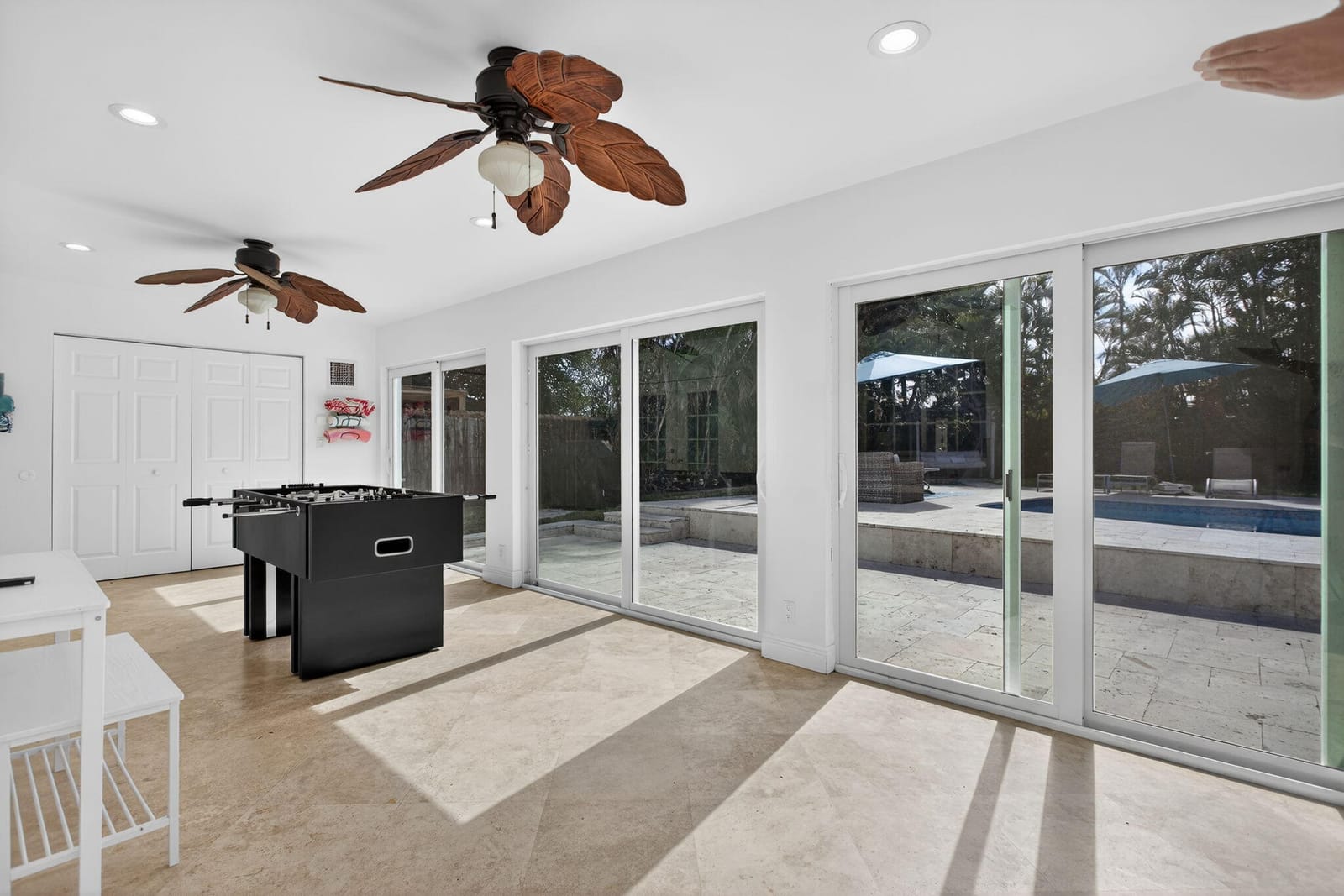 736 NE 34th Court — photo 9