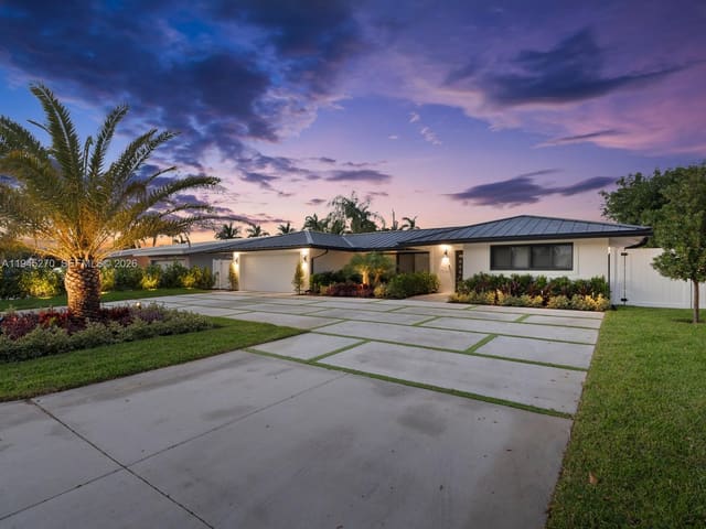 511 SE 14th Street, Pompano Beach, FL 33060