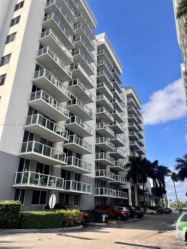5091 NW 7th Street 302, sold in Blue Lagoon Condo, Miami, FL