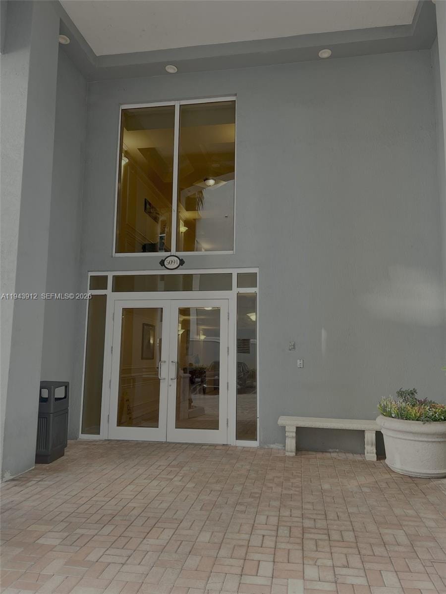 5091 NW 7th Street 302, Miami, FL 33126 photo 2