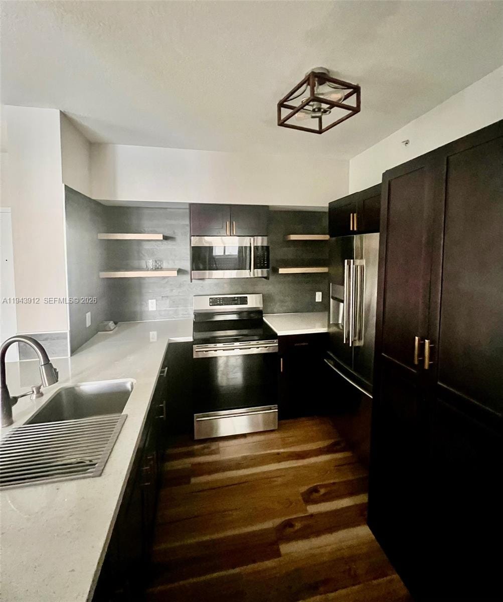 5091 NW 7th Street 302, Miami, FL 33126 photo 4