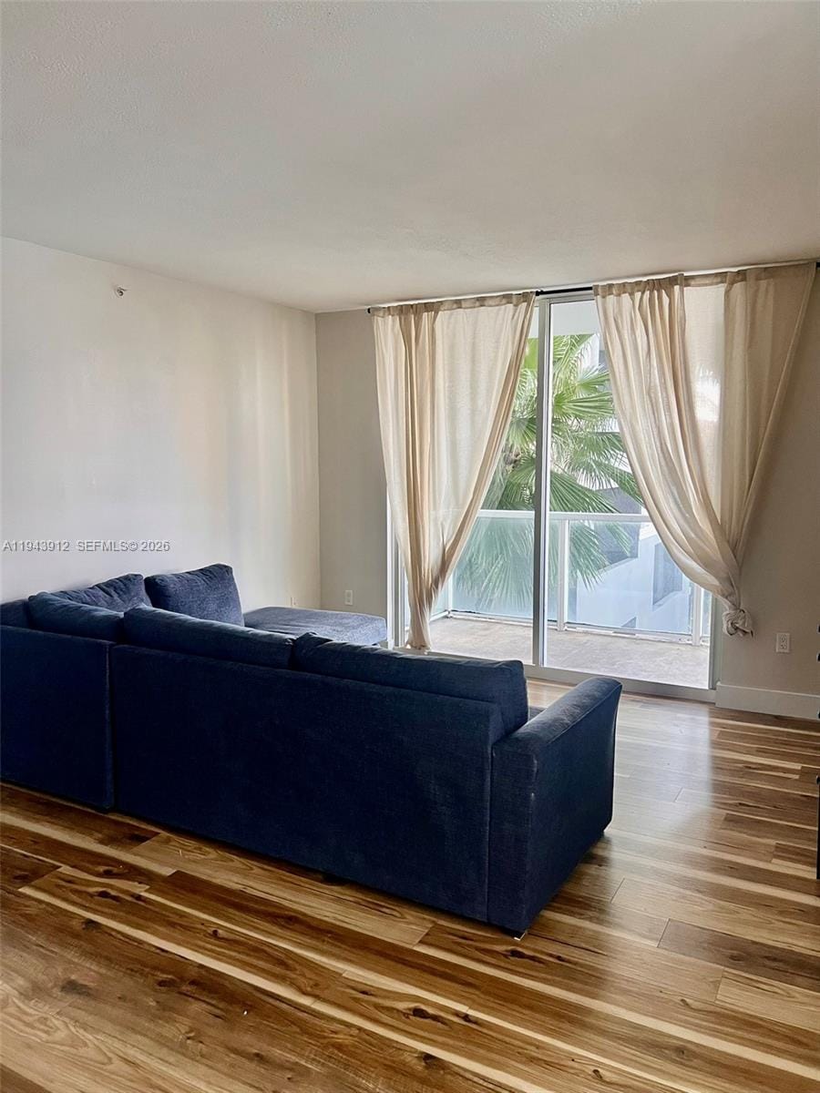 5091 NW 7th Street 302, Miami, FL 33126 photo 7