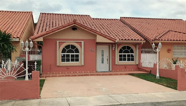 5841 W 21st Court, sold in Michelle Jardins No 2, Hialeah, FL