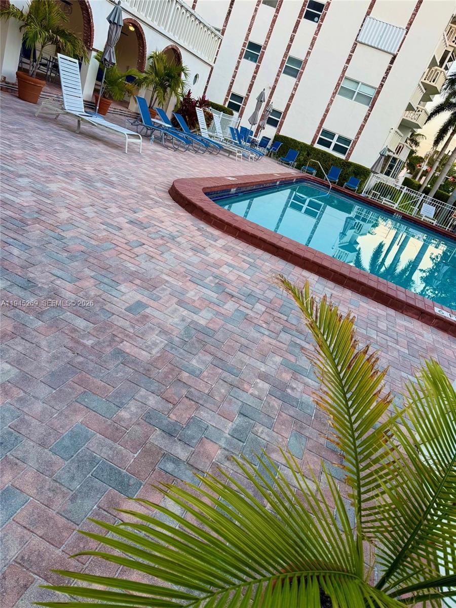 3181 S Ocean Drive 301 — photo 6