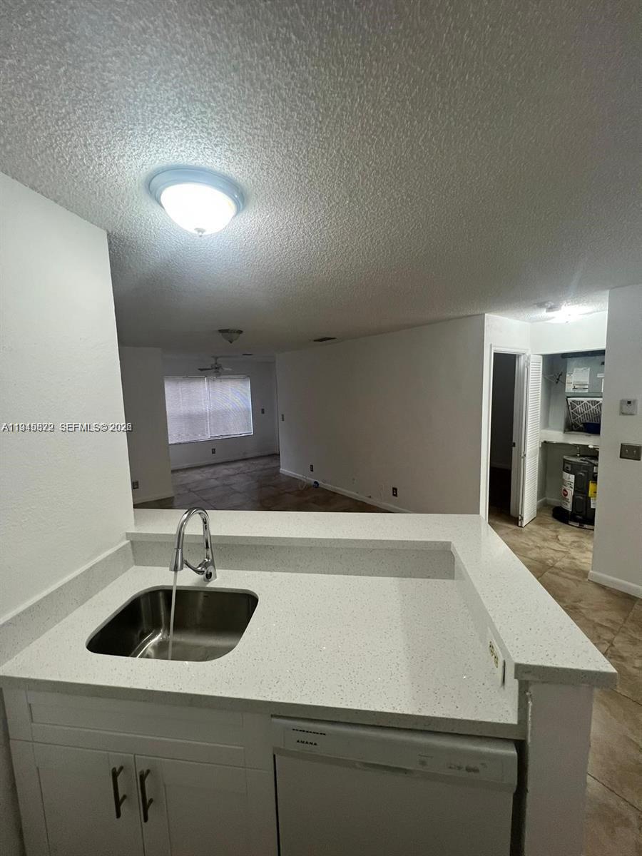 3460 N Pinewalk N Drive 315, Margate, FL 33063, Margate