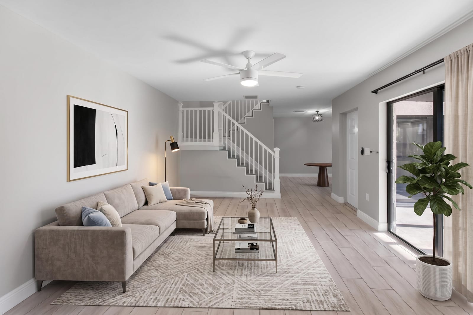 2302 SE Round Table Drive B — photo 9