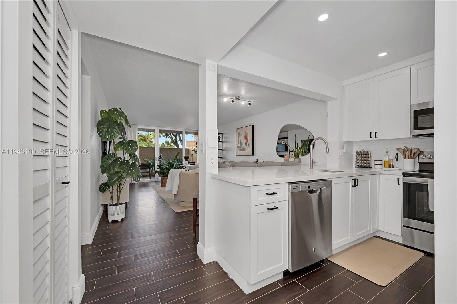10875 SW 112th Avenue 118 — photo 5