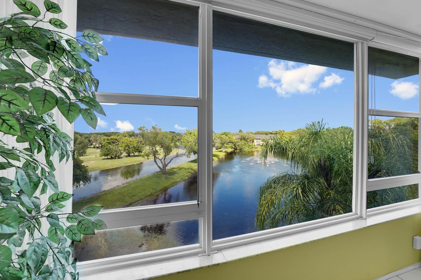 4145 Cypress Reach Court 505 — photo 2