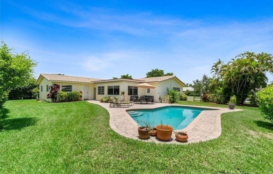 8306 NW 36th Street — photo 5