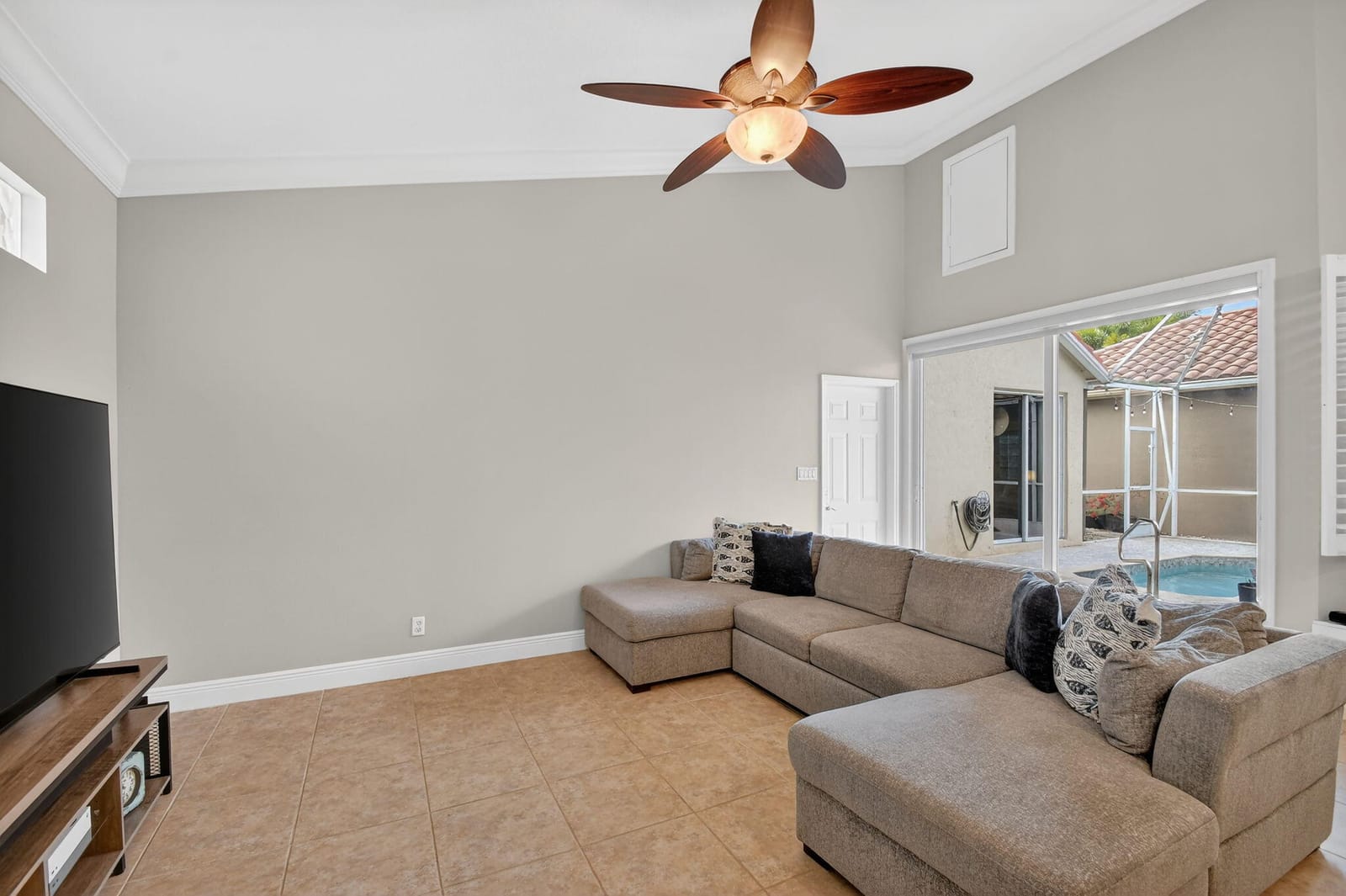 4931 Red Avocado Court, Boynton Beach, FL 33436 photo 8