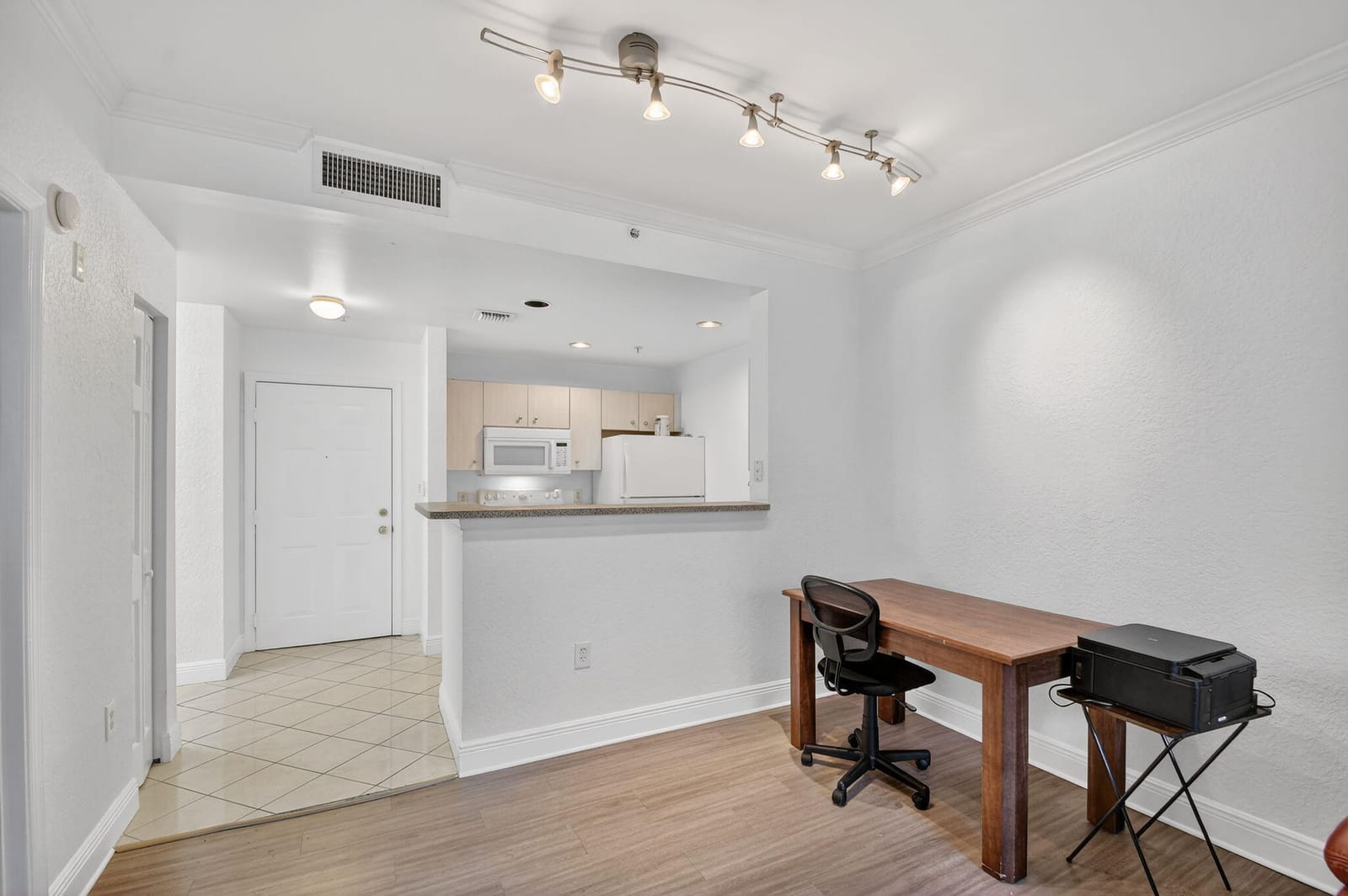 1805 N Flagler Drive 115 — photo 5