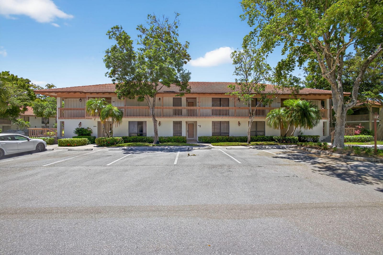 409 Brackenwood Lane S, Palm Beach Gardens, FL 33418