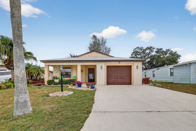16 Danzar, Fort Pierce, FL 34951