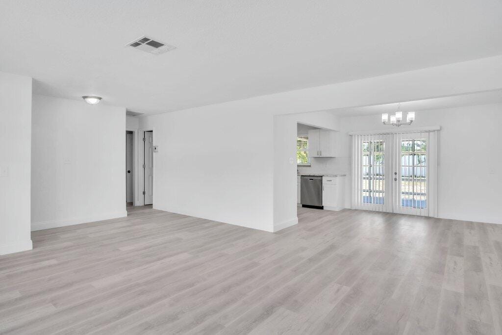 5431 SE Grafton Avenue, Stuart, FL 34997 photo 10