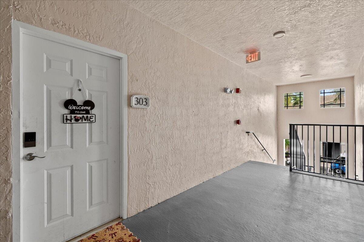 2804 Sarento Place 303 — photo 2