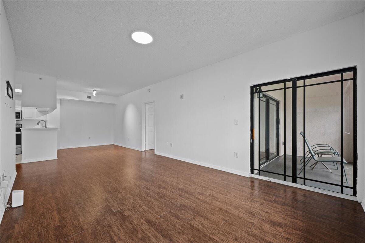 2804 Sarento Place 303, Palm Beach Gardens, FL 33410 photo 18
