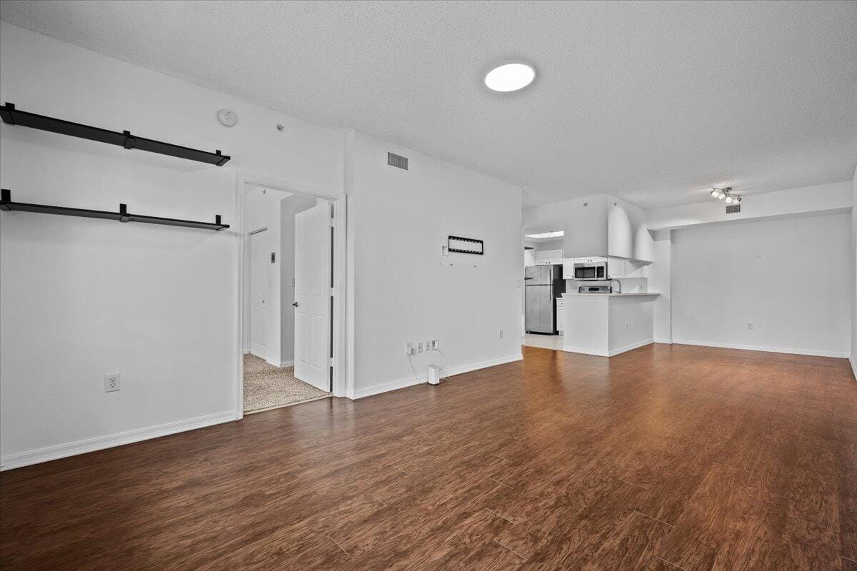 2804 Sarento Place 303, Palm Beach Gardens, FL 33410 photo 19