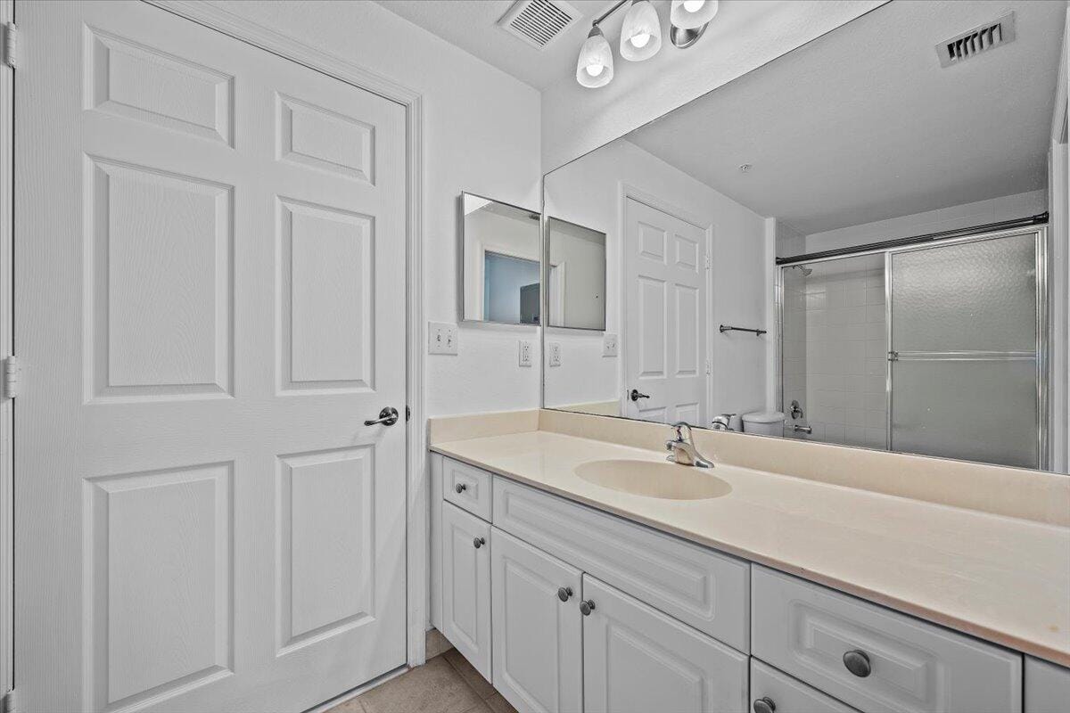 2804 Sarento Place 303, Palm Beach Gardens, FL 33410 photo 20