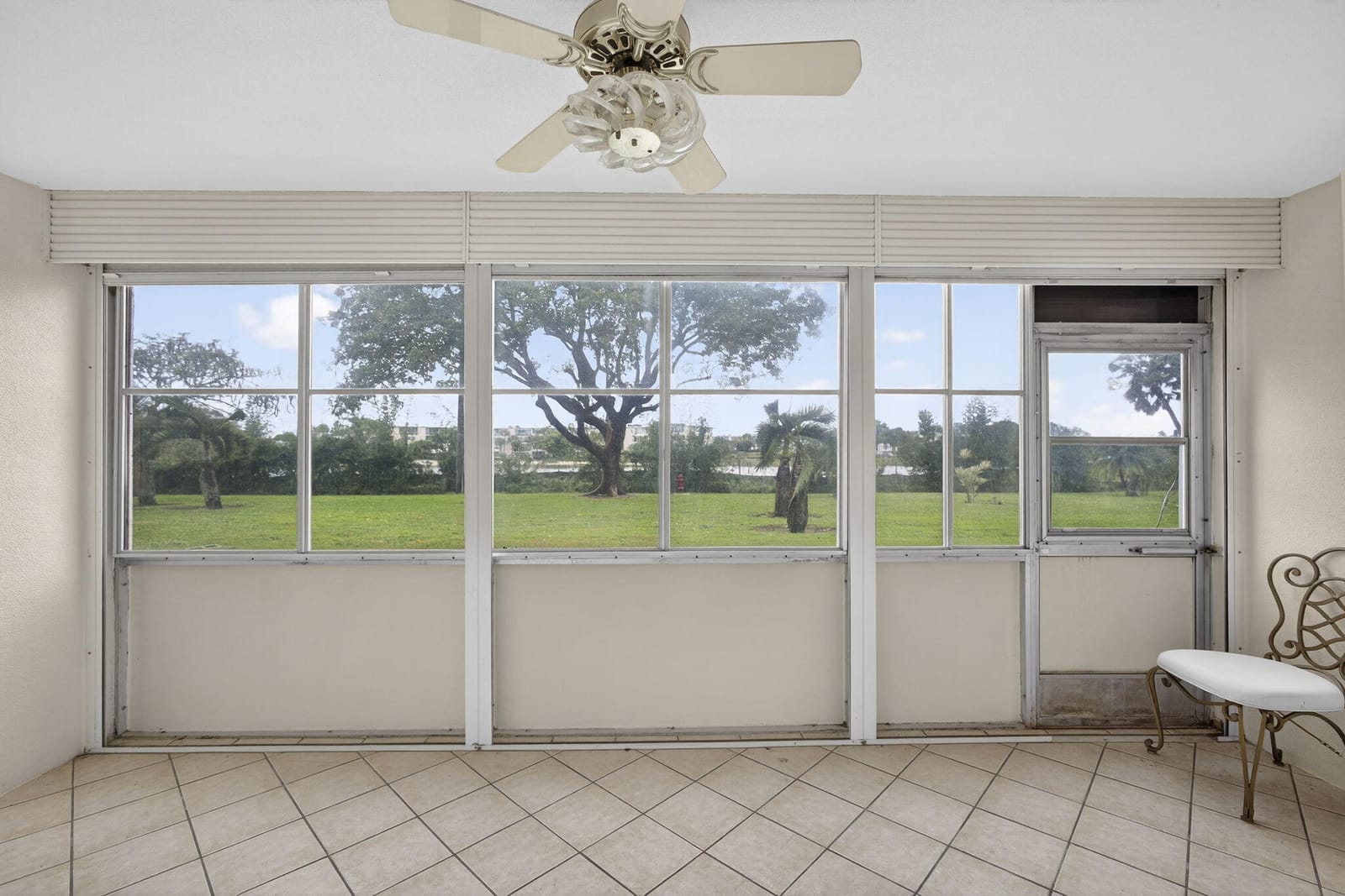 127 Southampton B, West Palm Beach, FL 33417 photo 18