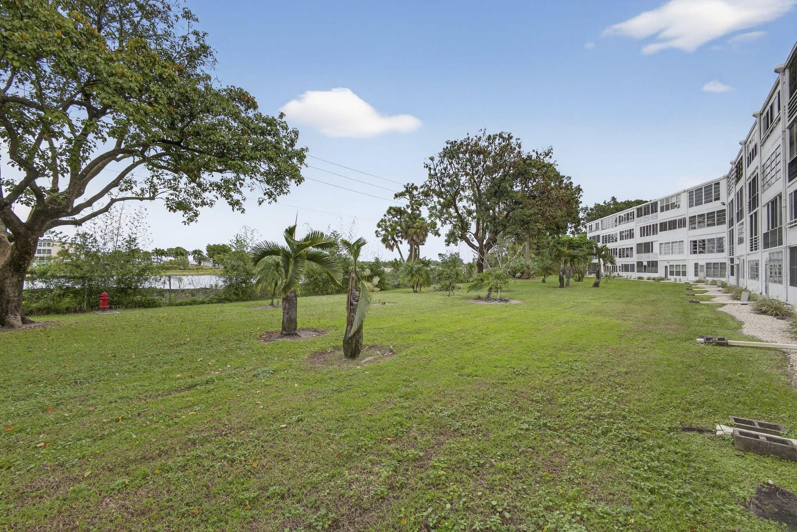 127 Southampton B, West Palm Beach, FL 33417 photo 19