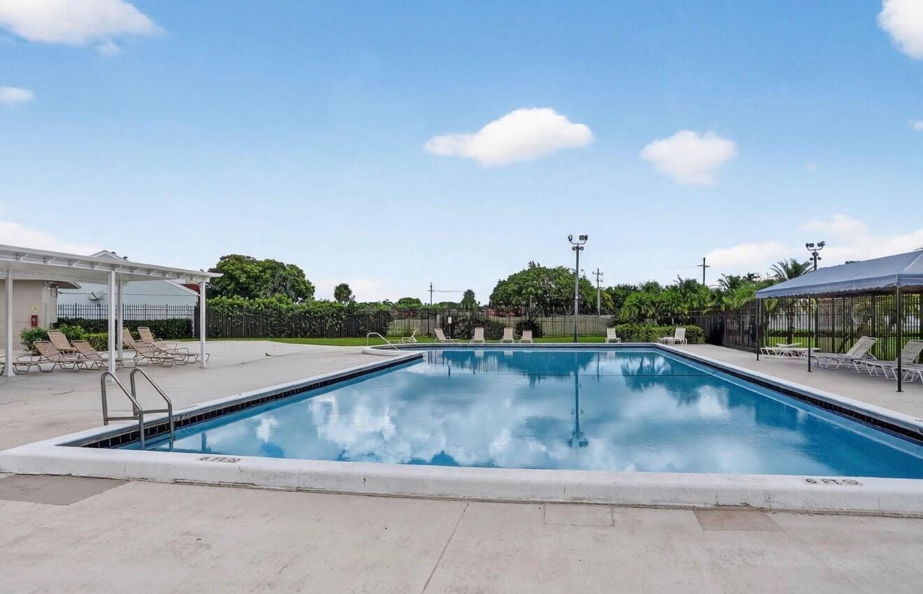 8374 Dynasty Drive, Boca Raton, FL 33433 photo 30