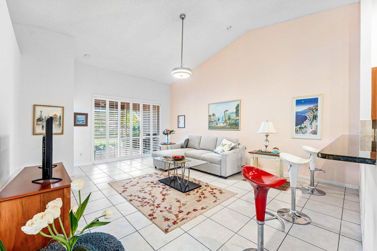 258 Coral Trace Lane, Delray Beach, FL 33445 photo 16