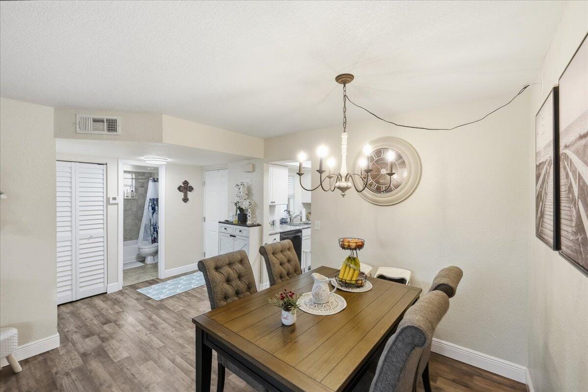 1506 SE Royal Green Circle 204 — photo 3