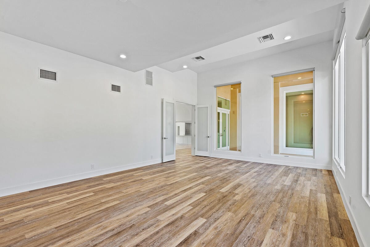 533 E Alexander Palm Road — photo 11