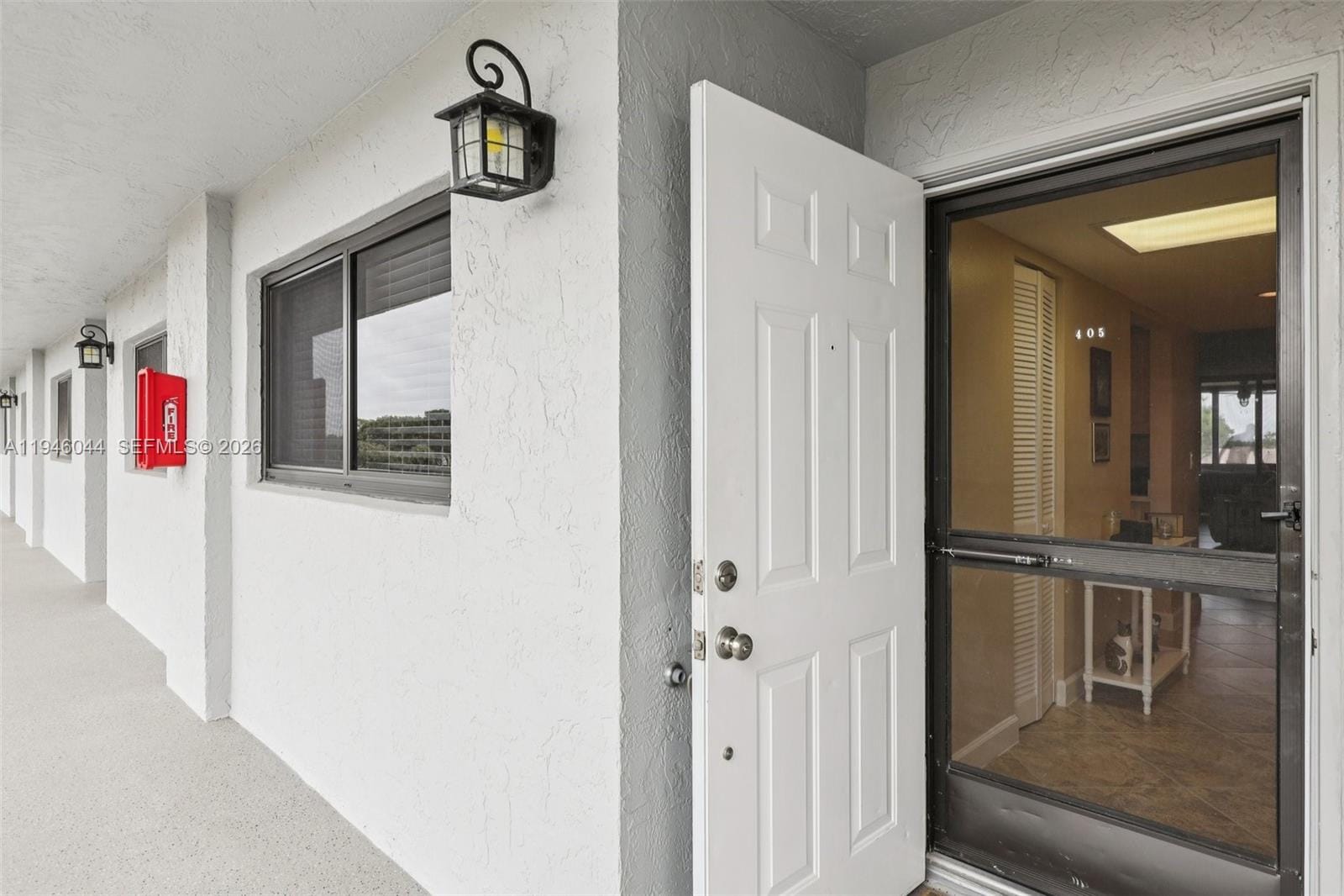 4725 E Lucerne Lakes Boulevard E 405, Lake Worth, FL 33467 photo 7