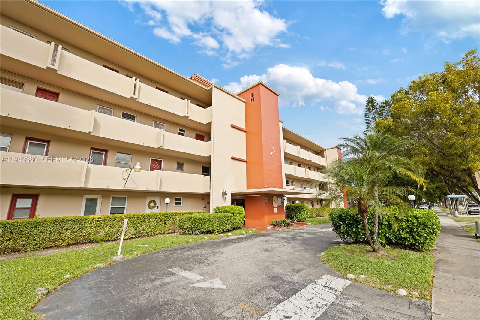 1501 NE 191st Street C216, Miami, FL 33179 photo 29